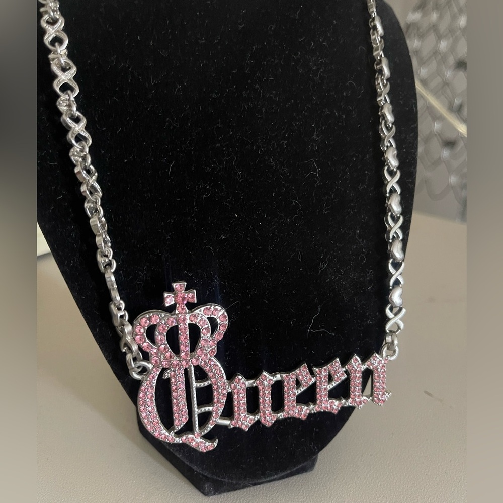 Queen Pink Necklace